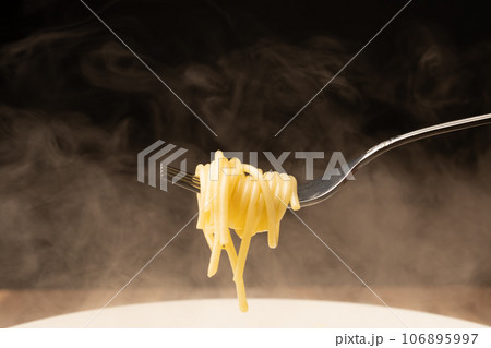 パスタ フォーク オリーブオイル パスタ フォーク オリーブオイル 106895997