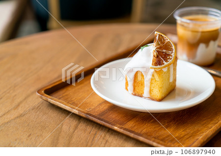 lemon pound cake on white plate 106897940