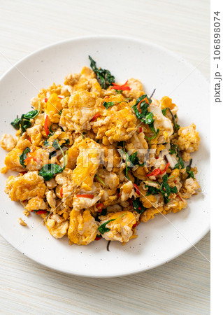 stir-fried egg with Thai basil and chilli stir-fried egg with Thai basil and chilli 106898074