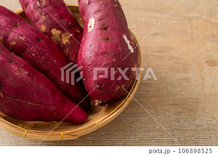 Japanese sweet potatoes on basket Japanese sweet potatoes on basket 106898525