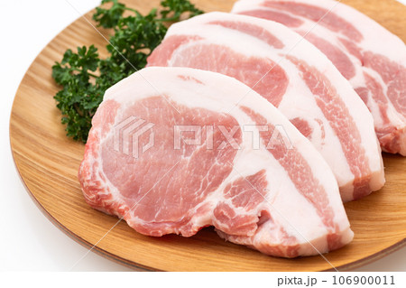 豚の厚切りロース肉 106900011