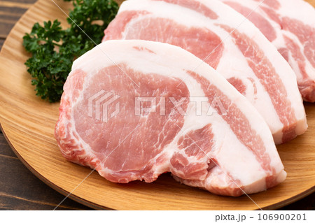 豚の厚切りロース肉 豚の厚切りロース肉 106900201