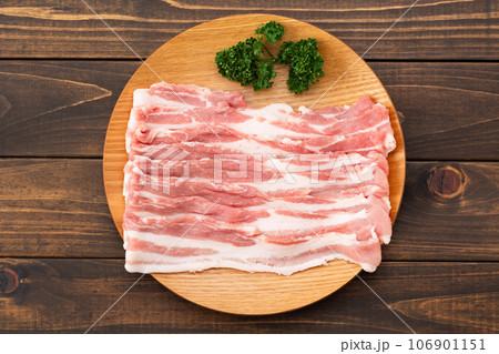 豚バラ肉スライス 106901151