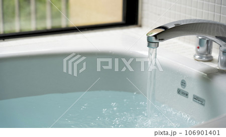 お風呂 106901401