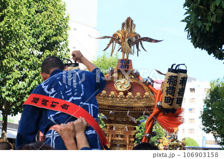 江戸、東京の祭り お神輿を担ぐ祭り 江戸、東京の祭り お神輿を担ぐ祭り 106903158