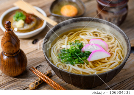 うどん 素うどん ( 讃岐うどん使用 ) ウドン うどん 素うどん ( 讃岐うどん使用 ) ウドン 106904335