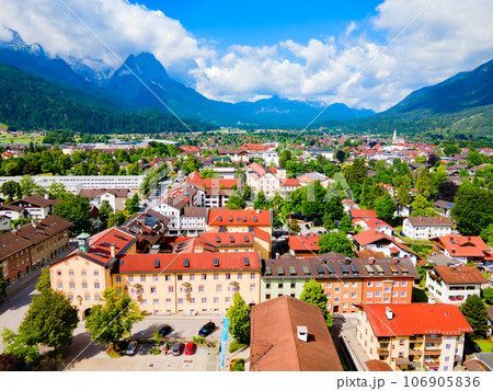 Town Hall in Garmisch-partenkirchen in Germany 106905836