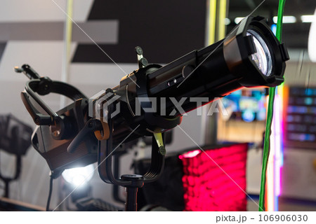 powerful light source. constant light spotlight. impulse monoblock. narrow beam light source powerful light source. constant light spotlight. impulse monoblock. narrow beam light source 106906030
