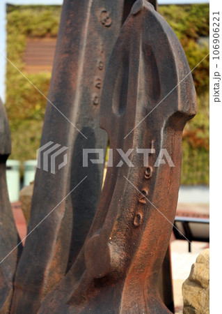 大型船の碇 106906221