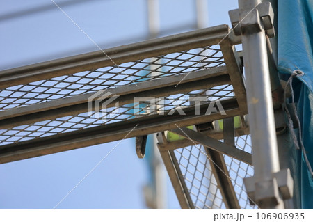 新築戸建て住宅の先行足場　イメージ 106906935