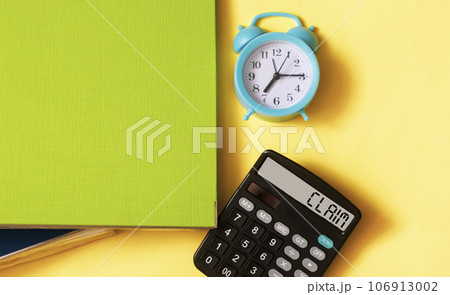 The calculator displays the text of the claim on a yellow background. Business concept. The calculator displays the text of the claim on a yellow background. Business concept. 106913002