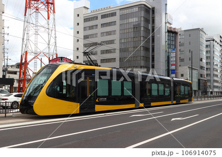 開業前：宇都宮ライトレール試運転列車（LIGHTLINE） 106914075