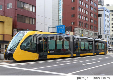 開業前：宇都宮ライトレール試運転列車（LIGHTLINE） 106914079