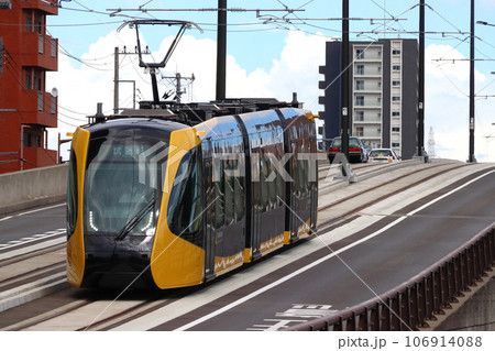 開業前:宇都宮ライトレール試運転列車(LIGHTLINE) 開業前:宇都宮ライトレール試運転列車(LIGHTLINE) 106914088