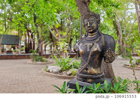 Avalokiteshvara Buddha statue in Wat Chonprathan, Nonthaburi Avalokiteshvara Buddha statue in Wat Chonprathan, Nonthaburi 106915553