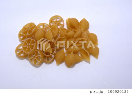 乾燥パスタ　素材 106920185