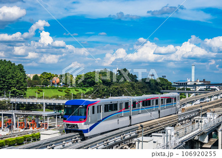大阪モノレール　彩都線　彩都西へ向かう列車 106920255