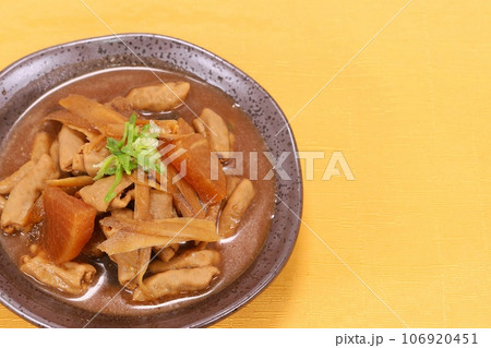 味噌煮 土手煮 根菜類の煮物 おかず 味噌煮 土手煮 根菜類の煮物 おかず 106920451