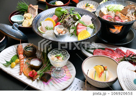 季節を感じる色彩や盛り付けがが華やかな懐石料理のコース 106920658