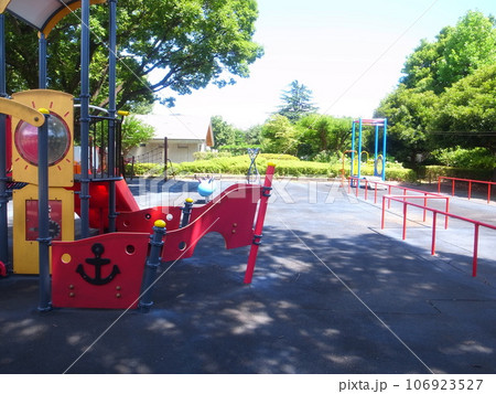 児童公園 106923527