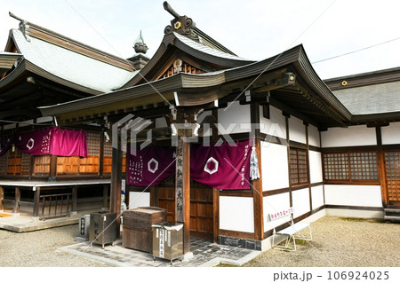 【西条市 四国八十八ヶ所巡礼 伊予 第六十二番札所「宝寿寺」大師堂】 【西条市 四国八十八ヶ所巡礼 伊予 第六十二番札所「宝寿寺」大師堂】 106924025