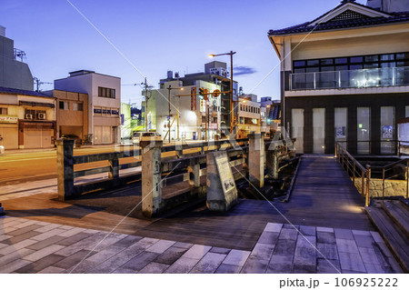 福井市街　柴田神社　九十九橋　福井県福井市 106925222