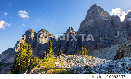 Rocky Mountain Landscape in Canadian Nature. British Columbia, Canada 106925574