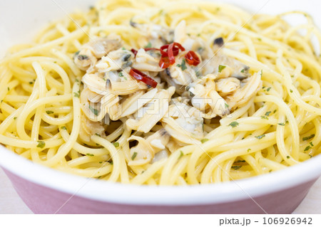 美味しいコンビニのボンゴレスパゲティ 美味しいコンビニのボンゴレスパゲティ 106926942
