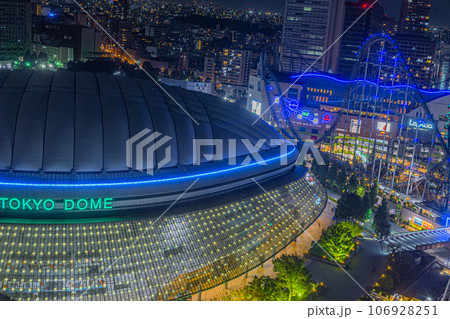 東京ドームホテルからの東京ドーム夜景 106928251