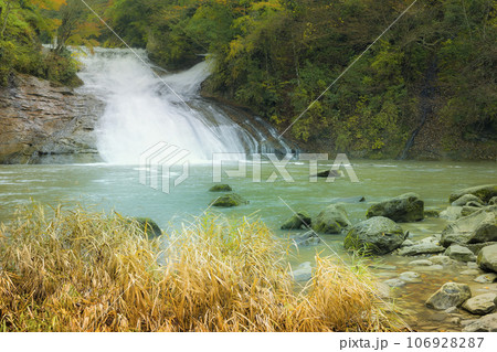 秋の養老渓谷・粟又の滝 / Awamata Waterfalls, Japan 秋の養老渓谷・粟又の滝 / Awamata Waterfalls, Japan 106928287