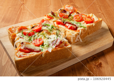 ピザトースト ピザトースト 106928445
