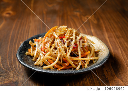 きんぴらごぼう 106928962