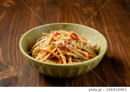 きんぴらごぼう 106928963