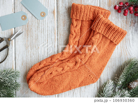 Wool knitted socks 106930360