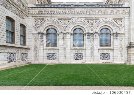Side wall at Dolmabahce Palace, with three arched windows, Besiktas district, Bosphorus, Istanbul, Turkey Side wall at Dolmabahce Palace, with three arched windows, Besiktas district, Bosphorus, Istanbul, Turkey 106930457