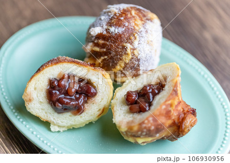 バラエティに富んだ台湾ドーナツ 106930956