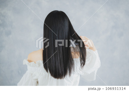 ロングヘアの女性 ロングヘアの女性 106931314