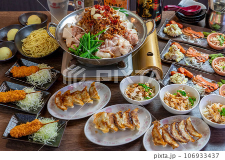 モツ鍋を中心とした宴会パーティコース料理 106933437