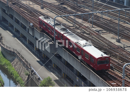 姫路駅付近を行く播但線103系(姫路⇔寺前) 姫路駅付近を行く播但線103系(姫路⇔寺前) 106938678