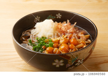 なめこおろしそば 106940560