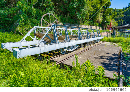 京都市左京区　　蹴上インクラインの復元台車 106943662