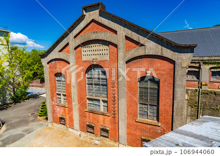 京都市左京区　煉瓦造りの蹴上水力発電所 106944060
