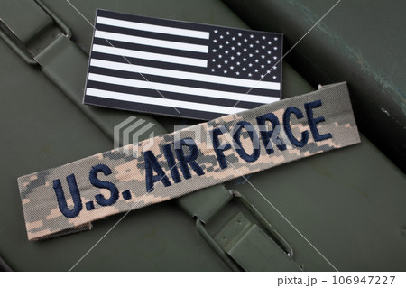 US AIR FORCE branch tape and us national flag patch on green ammo can 106947227