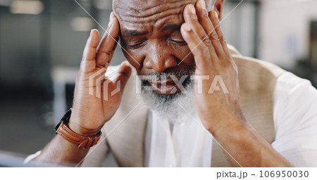 Stress, headache and senior business man in office with vertigo, pain or brain fog. Anxiety, burnout or elderly African male CEO with temple massage for migraine, mistake or disaster, dizzy or crisis 106950030