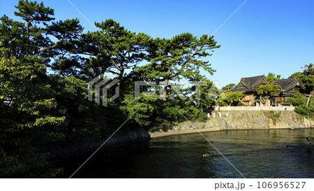 湘南の海と大空(神奈川県、葉山町、秋) 湘南の海と大空(神奈川県、葉山町、秋) 106956527