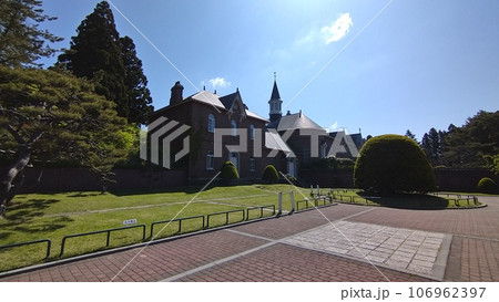 トラピスチヌ修道院(司祭館・聖堂・鐘楼) トラピスチヌ修道院(司祭館・聖堂・鐘楼) 106962397