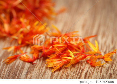 Safflower Safflower 106965806