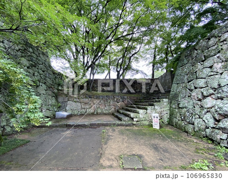津山城　高石垣 106965830
