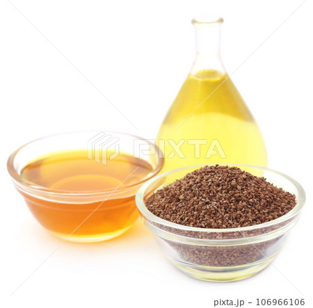 Ajwain seeds with essential oil 106966106