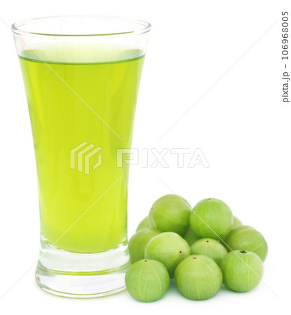 Herbal amla juice with fresh fruits 106968005